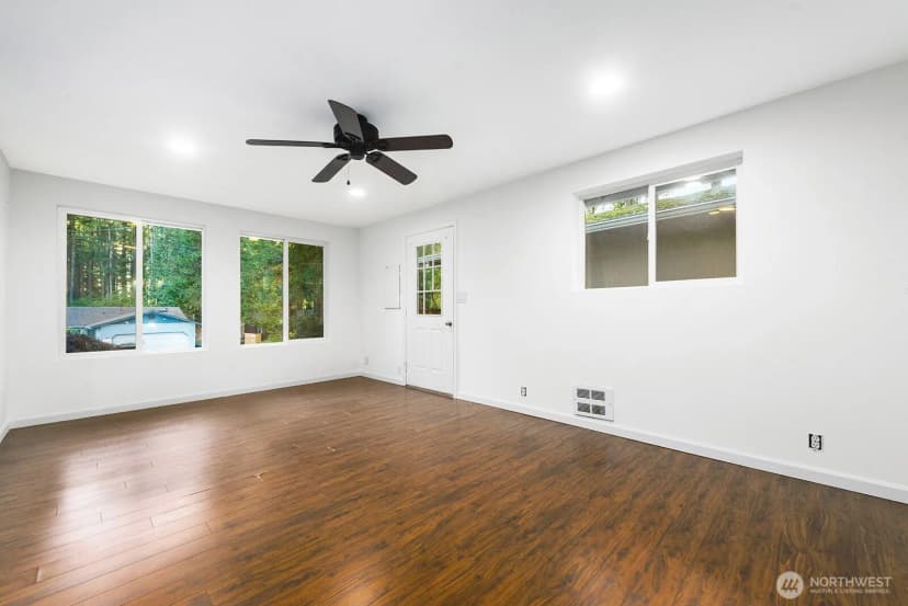 Property photo for 14609 Parkdale Drive Nw, Gig Harbor photo 12