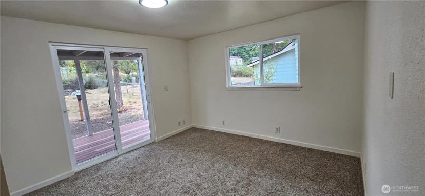 Property photo for 7606 Union Mills Road Se, Lacey photo 8