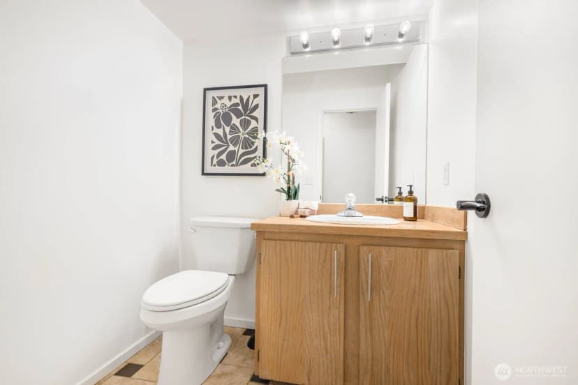 Property photo for 4922 Sw Hudson Street, Seattle photo 28