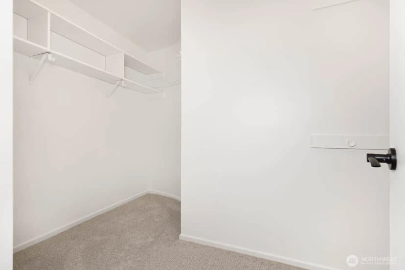Property photo for 4922 Sw Hudson Street, Seattle photo 24