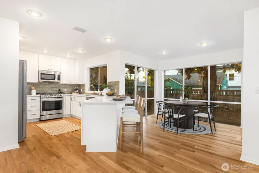 Property photo for 4922 Sw Hudson Street, Seattle photo 12