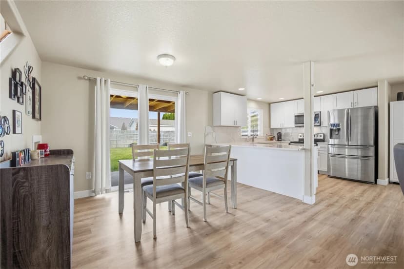 Property photo for 8615 Stutz Drive, Pasco photo 9