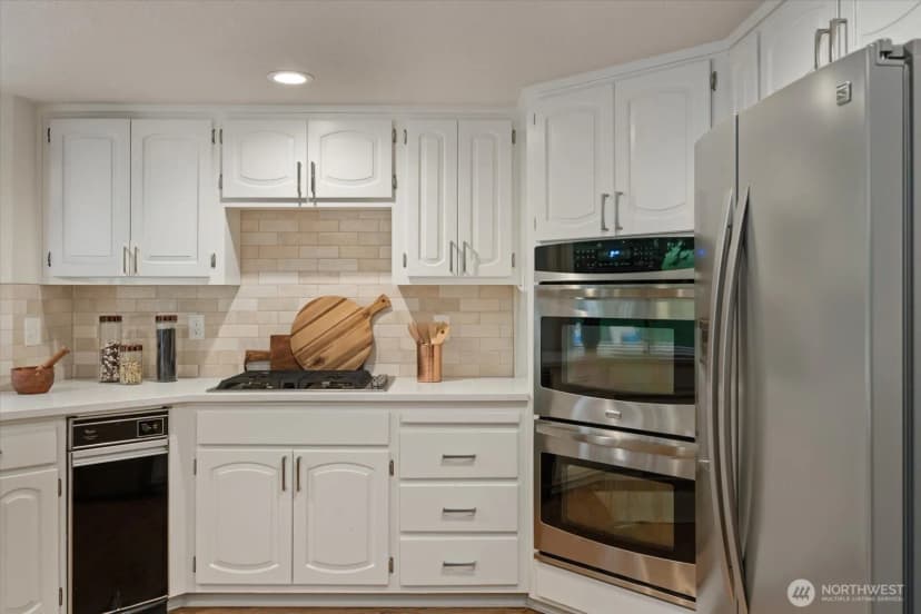 Property photo for 14210 207th Place Ne, Woodinville photo 17