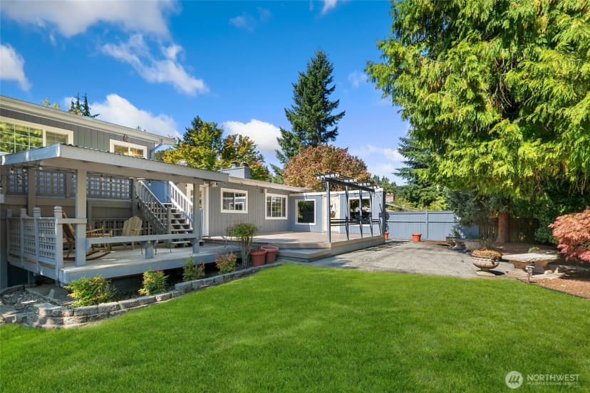 Property photo for 18704 58th Avenue Ne, Kenmore photo 30