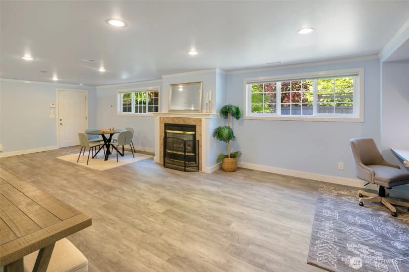 Property photo for 18704 58th Avenue Ne, Kenmore photo 23