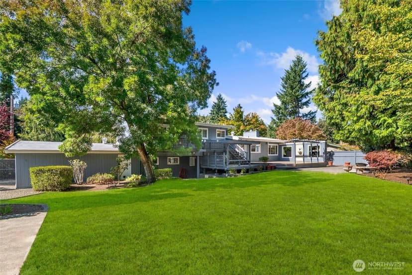 Property photo for 18704 58th Avenue Ne, Kenmore photo 35