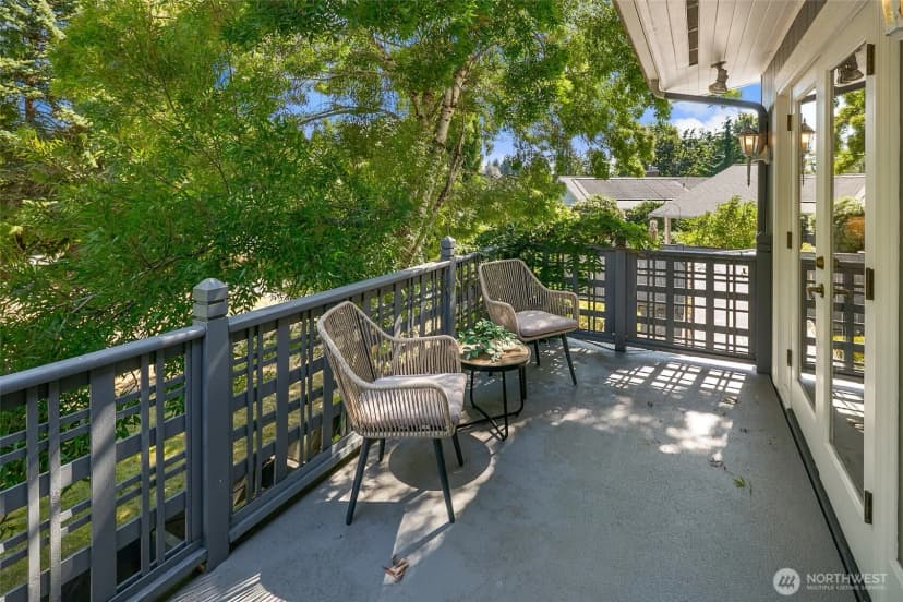 Property photo for 18704 58th Avenue Ne, Kenmore photo 14