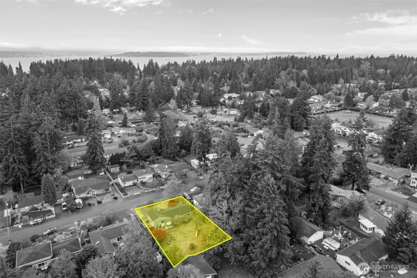 Property photo for 24119 105th Place W, Edmonds photo 33