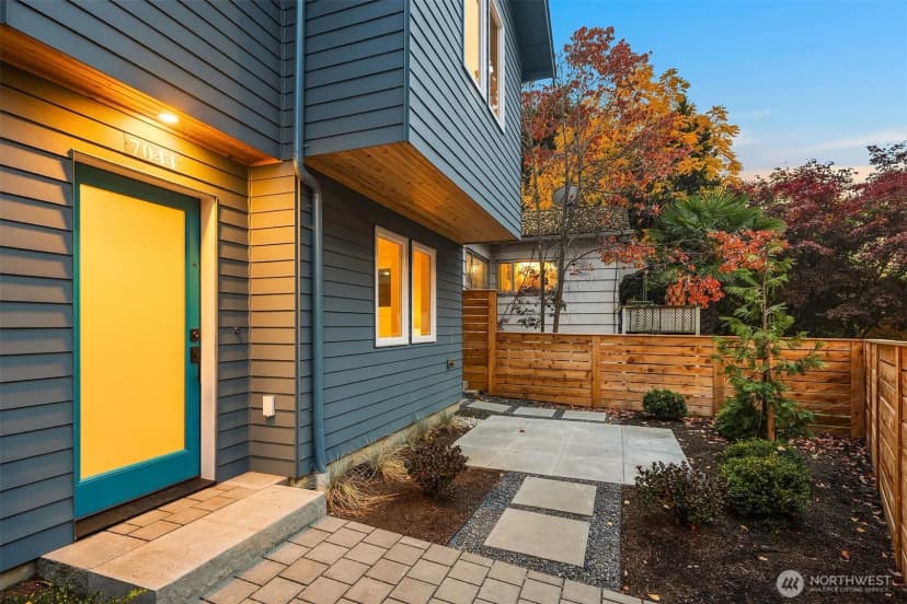 Property photo for 7044 15th Avenue Ne, Seattle photo 24