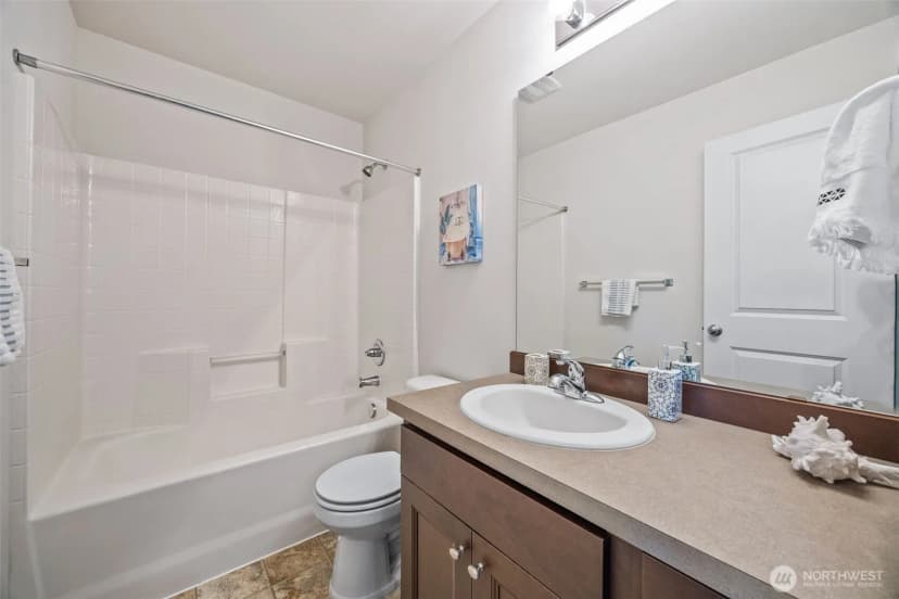 Property photo for 10260 157th Place Ne #101, Redmond photo 29