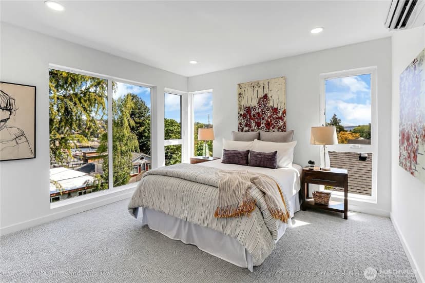 Property photo for 627 A W Emerson Street, Seattle photo 15