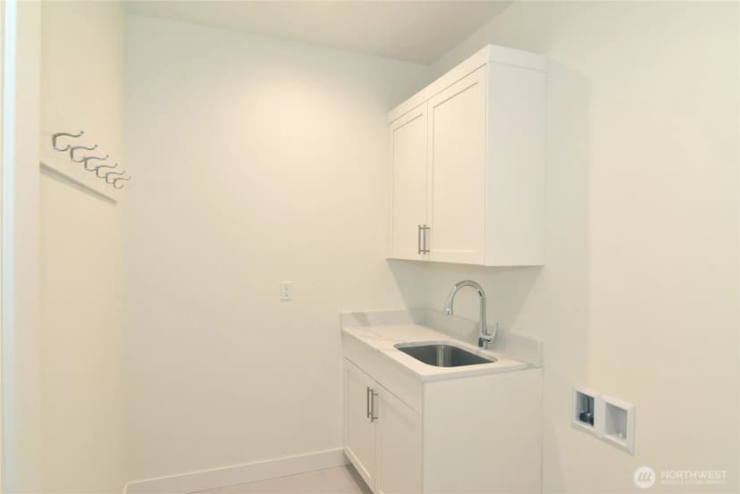 Property photo for 2608 42nd Street, Bellingham photo 15
