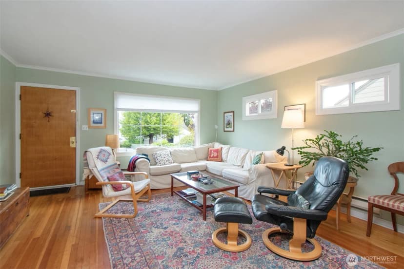 Property photo for 216 E 10th Street, Port Angeles photo 3