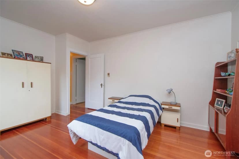 Property photo for 216 E 10th Street, Port Angeles photo 16