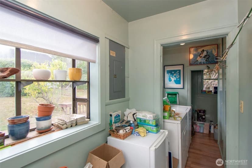 Property photo for 216 E 10th Street, Port Angeles photo 17