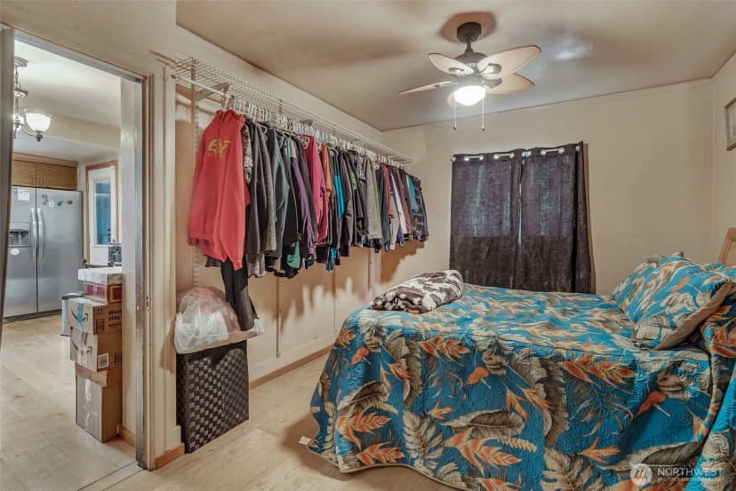 Property photo for 3321 25th Avenue S, Seattle photo 14