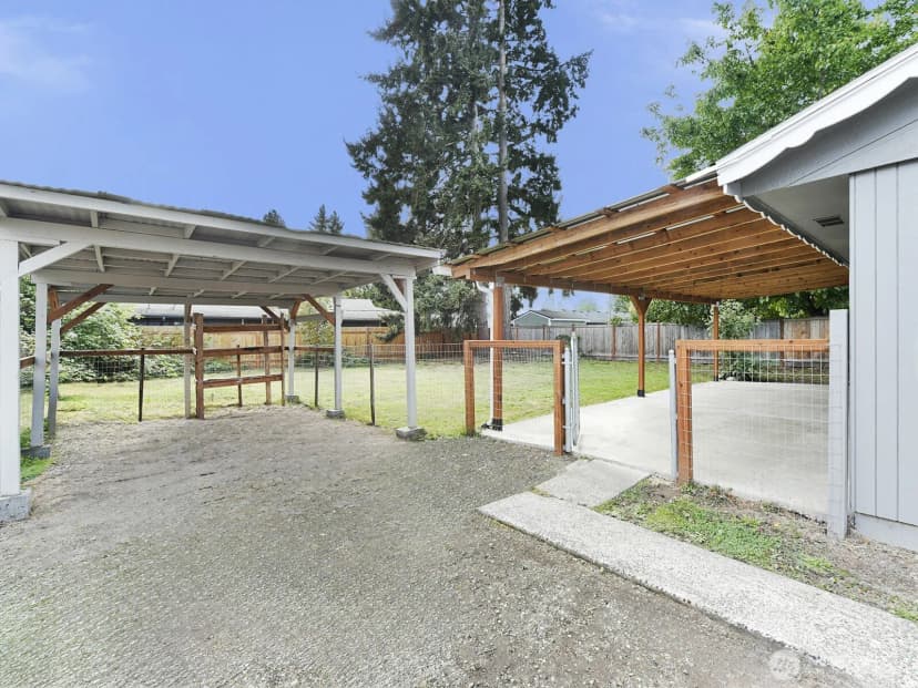 Property photo for 1316 7th Avenue Se, Puyallup photo 6