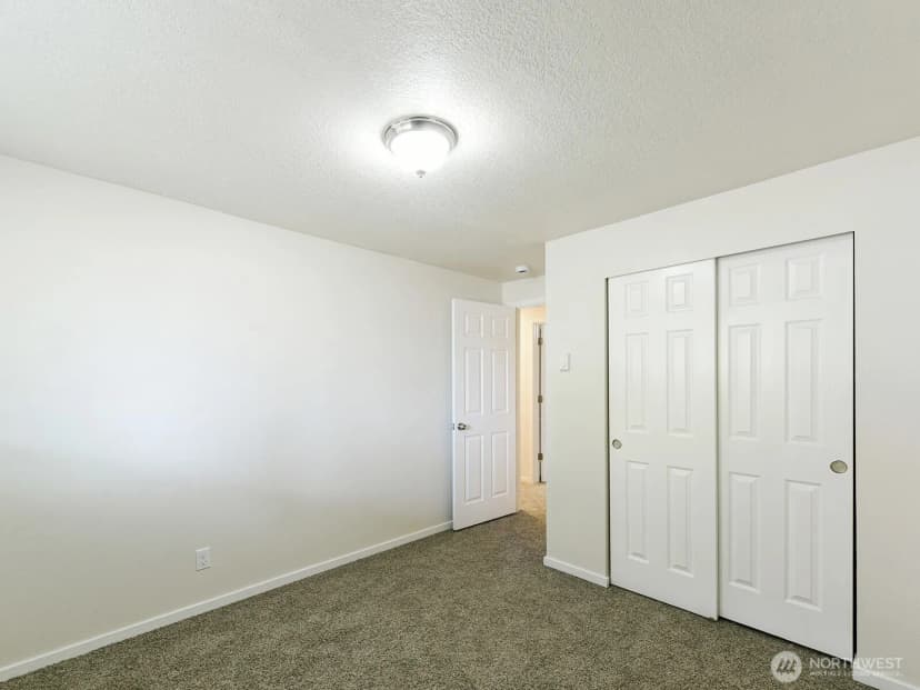 Property photo for 1316 7th Avenue Se, Puyallup photo 19