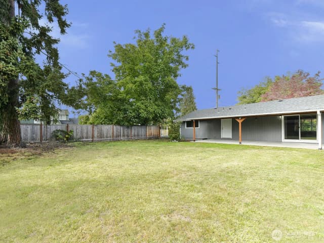 Property photo for 1316 7th Avenue Se, Puyallup photo 5