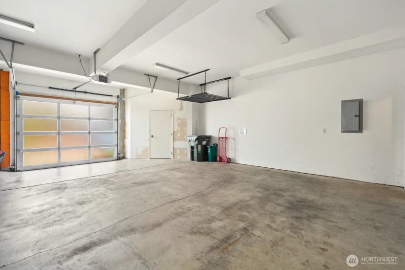 Property photo for 215 A 26th Avenue E, Seattle photo 23