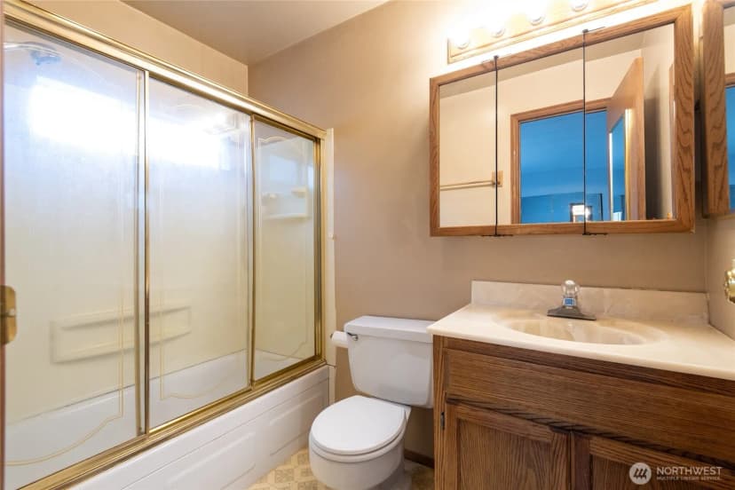Property photo for 22215 Se 272nd Place, Maple Valley photo 13