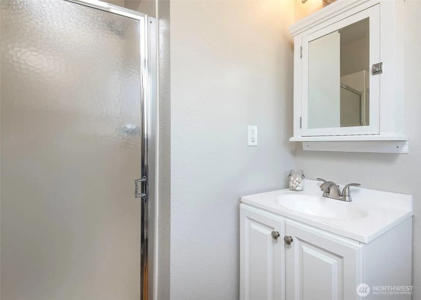 Property photo for 9610 Belmont Drive, Everett photo 18