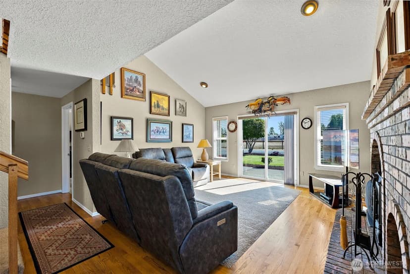Property photo for 6704 224th Street E, Spanaway photo 12