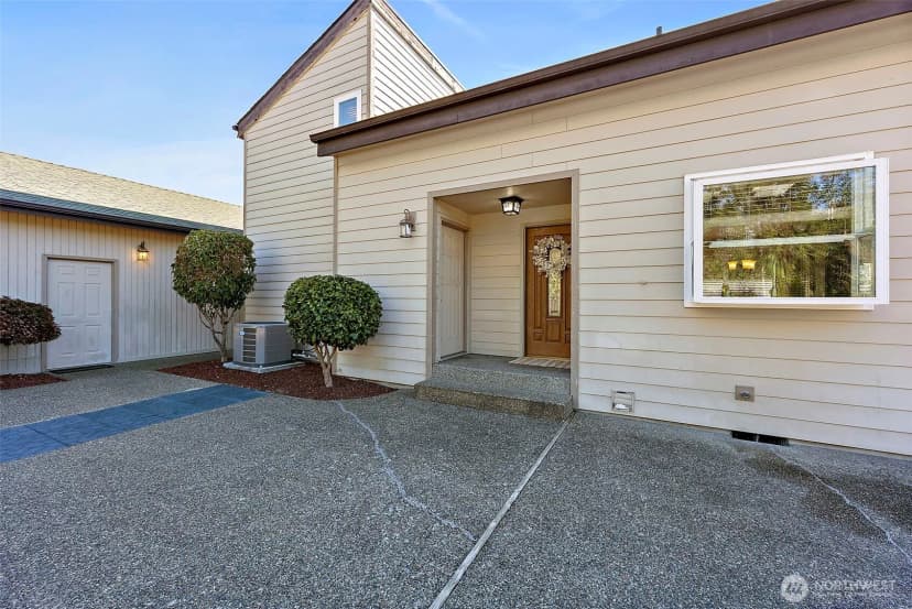 Property photo for 6704 224th Street E, Spanaway photo 9
