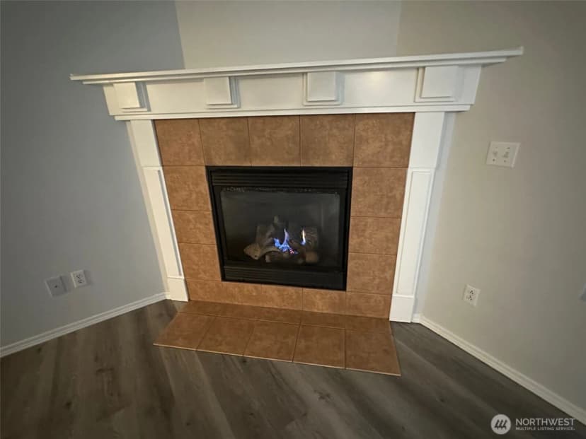 Property photo for 19722 99th Street E, Bonney Lake photo 5