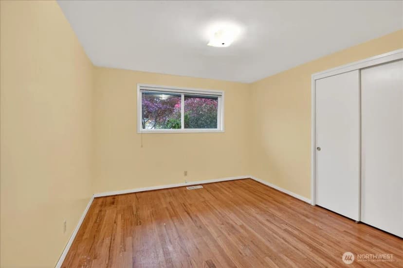 Property photo for 20721 81st Avenue W, Edmonds photo 14