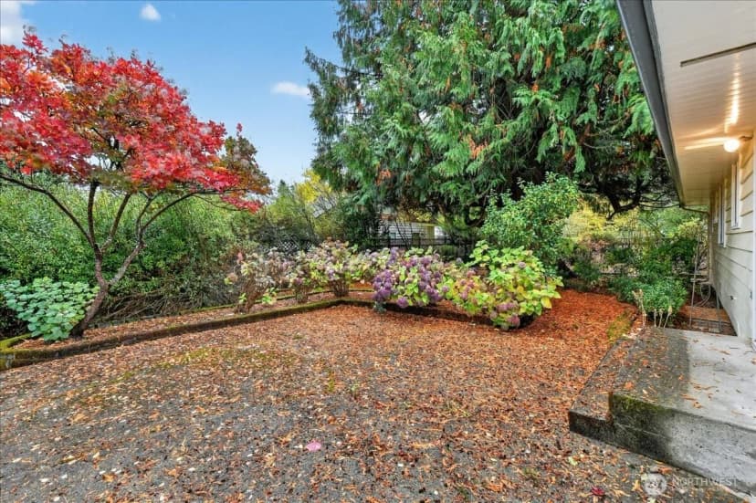 Property photo for 20721 81st Avenue W, Edmonds photo 24