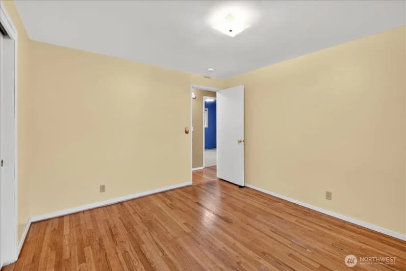 Property photo for 20721 81st Avenue W, Edmonds photo 15