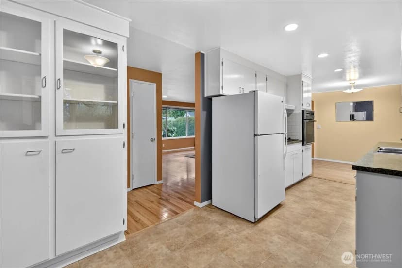 Property photo for 20721 81st Avenue W, Edmonds photo 11
