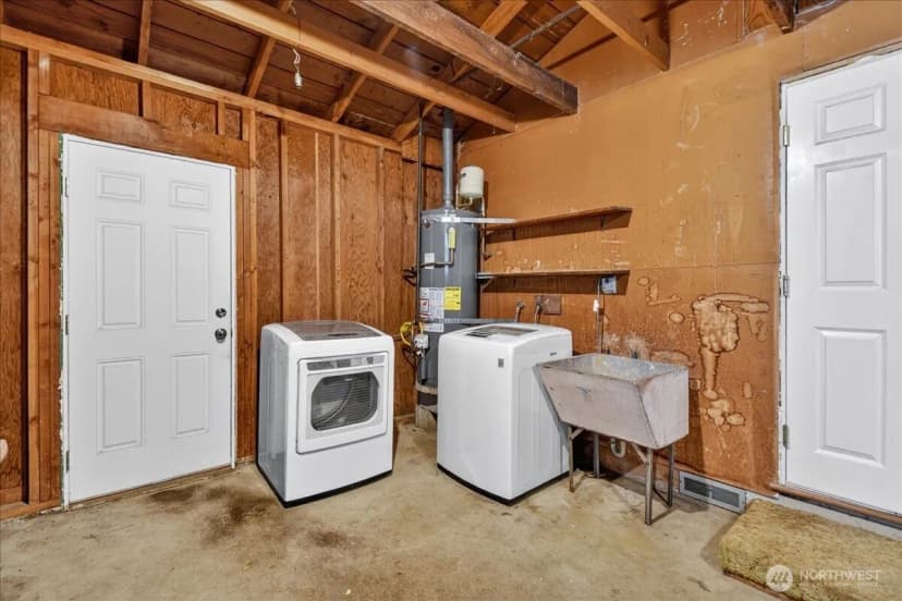 Property photo for 20721 81st Avenue W, Edmonds photo 23