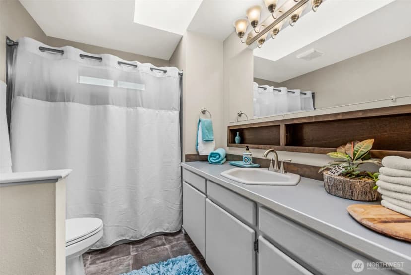 Property photo for 12551 Wedgewood Drive, Burlington photo 18