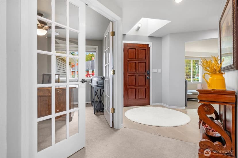 Property photo for 12551 Wedgewood Drive, Burlington photo 4