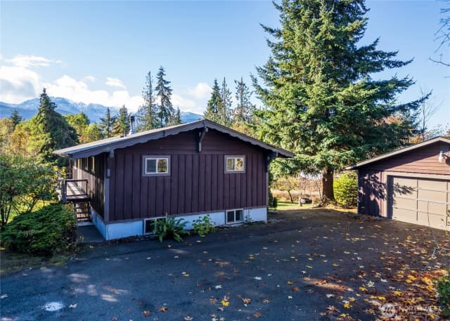Property photo for 205 Winterhaven Drive, Port Angeles photo 4