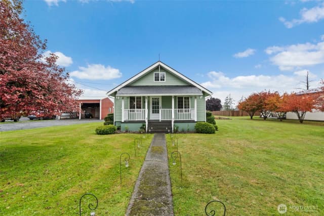 Property photo for 944 Willapa Road, Raymond