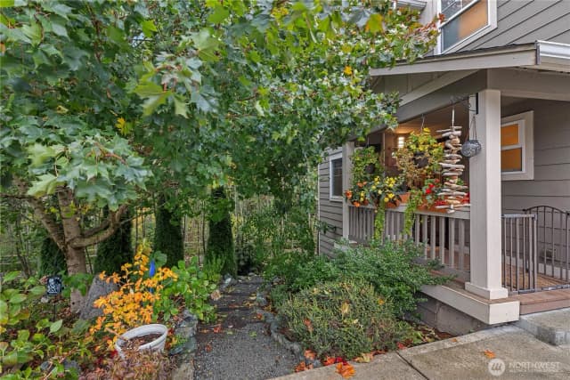 Property photo for 214 Dallas Street, Mount Vernon photo 2