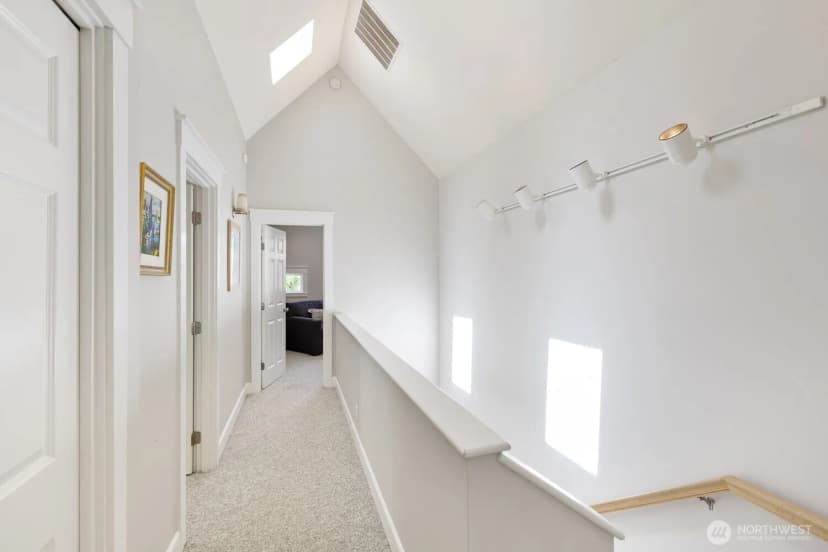 Property photo for 737 Village Circle Nw, Bainbridge Island photo 17