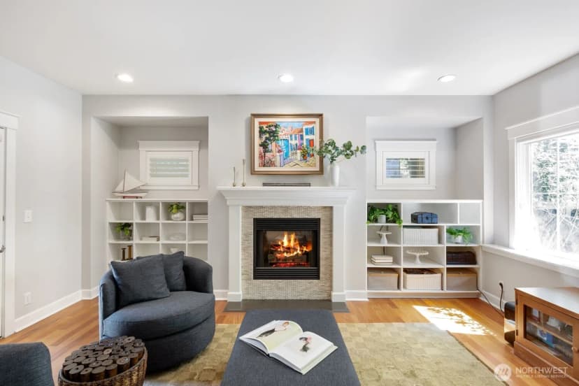 Property photo for 737 Village Circle Nw, Bainbridge Island photo 4