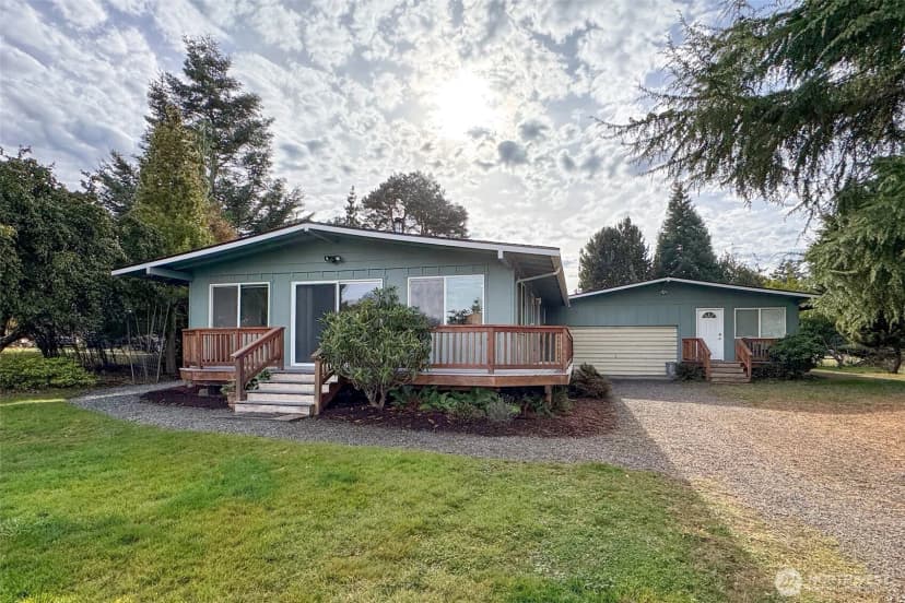 Property photo for 241 Bay View Street, Sequim