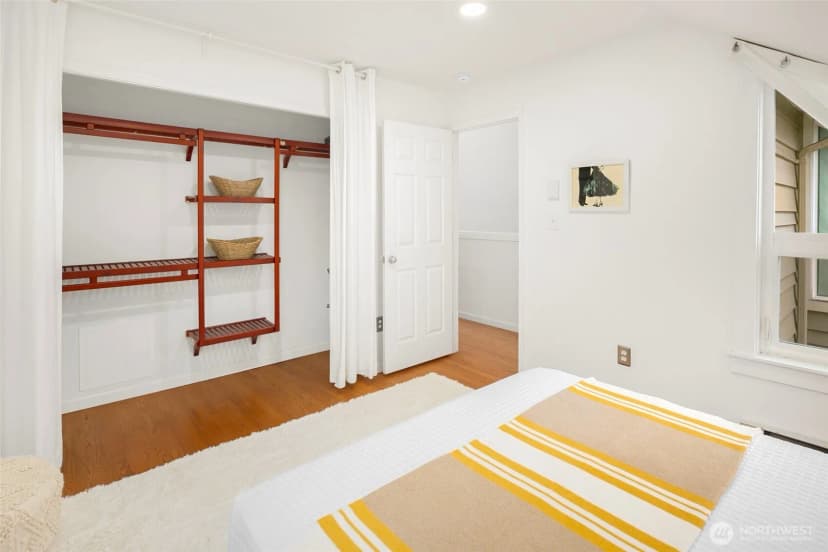 Property photo for 1717 16th Avenue #24, Seattle photo 22