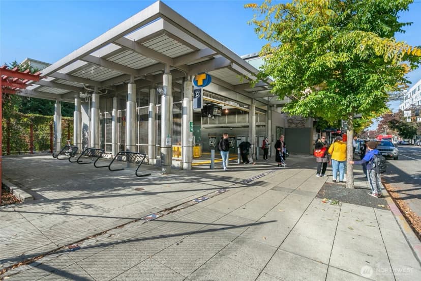 Property photo for 1717 16th Avenue #24, Seattle photo 33