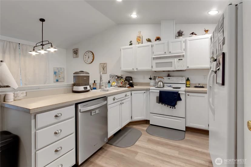 Property photo for 18011 Clear Lake Blvd Se, Yelm photo 6