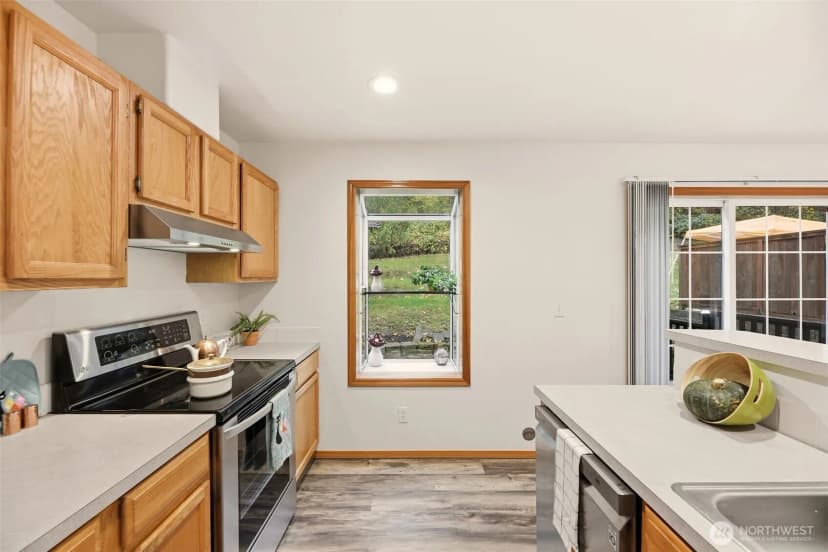 Property photo for 143 S 44th Street, Bellingham photo 16