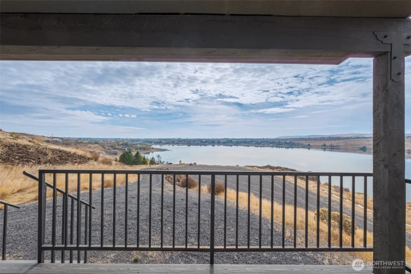 Property photo for 21489 State Highway 17n, Soap Lake photo 33