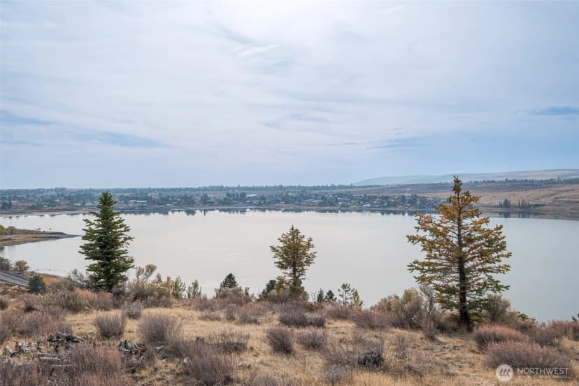 Property photo for 21489 State Highway 17n, Soap Lake photo 6
