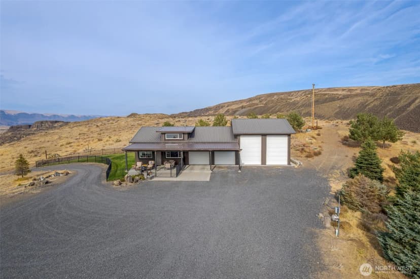 Property photo for 21489 State Highway 17n, Soap Lake