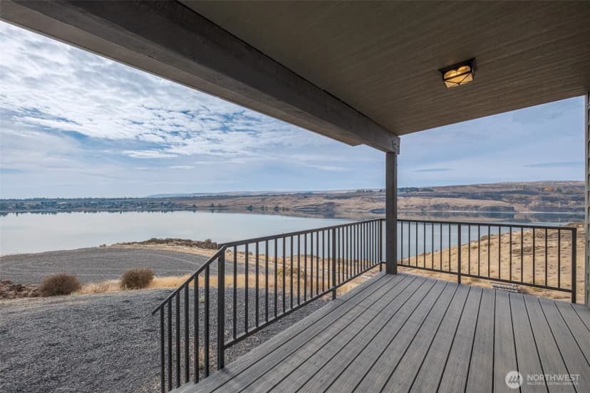 Property photo for 21489 State Highway 17n, Soap Lake photo 32